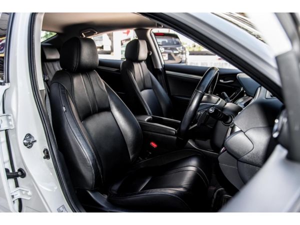 2017 Honda Civic FC 1.5 Turbo RS Navigator รูปที่ 5